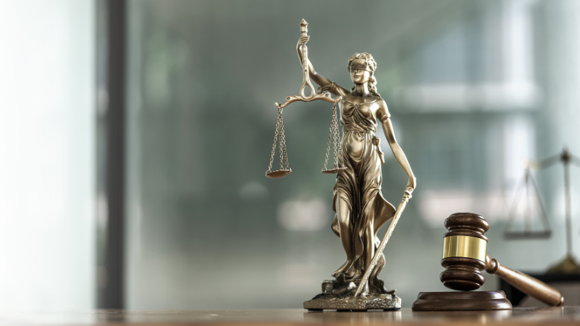 Dr. Jonatas Lucena explica que decisão judicial obriga Instagram a revelar informações de perfil fake usado para extorquir vítimas.