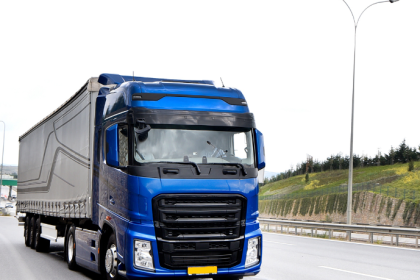 A Avantec Transportes mostra quais práticas e tecnologias são indispensáveis para garantir a máxima segurança no transporte de caixas eletrônicos.