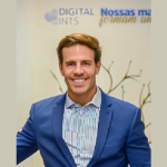 Ian dos Anjos Cunha explora como o CEO atua como arquiteto de futuro, construindo organizações resilientes diante de ciclos econômicos e tecnológicos.