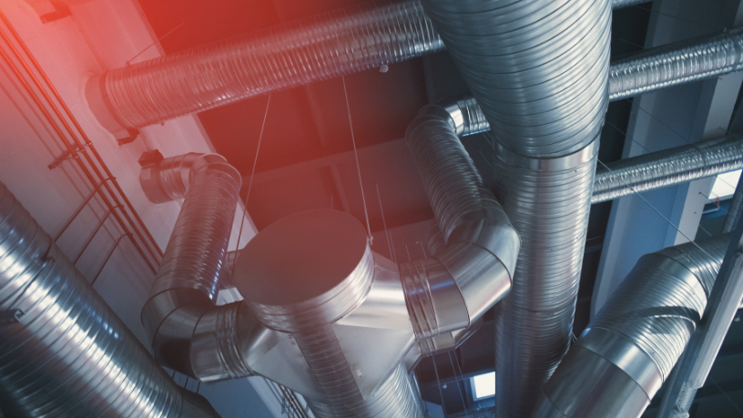 Com a análise de Paulo Roberto Gomes Fernandes, o projeto Subida da Serra evidencia o avanço tecnológico da Liderroll no lançamento de dutos em terrenos desafiadores.